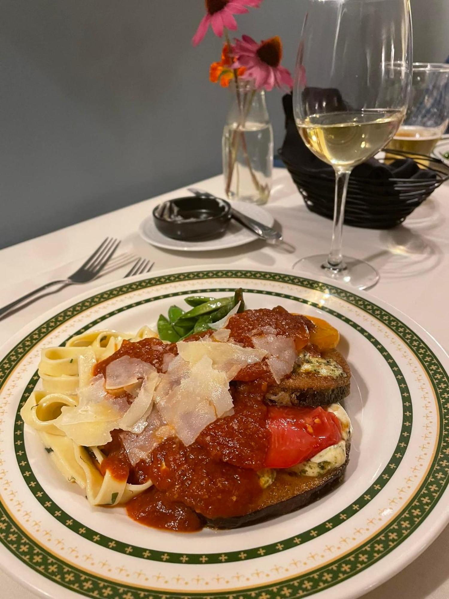 Adair Country & Restaurant Inn 4*